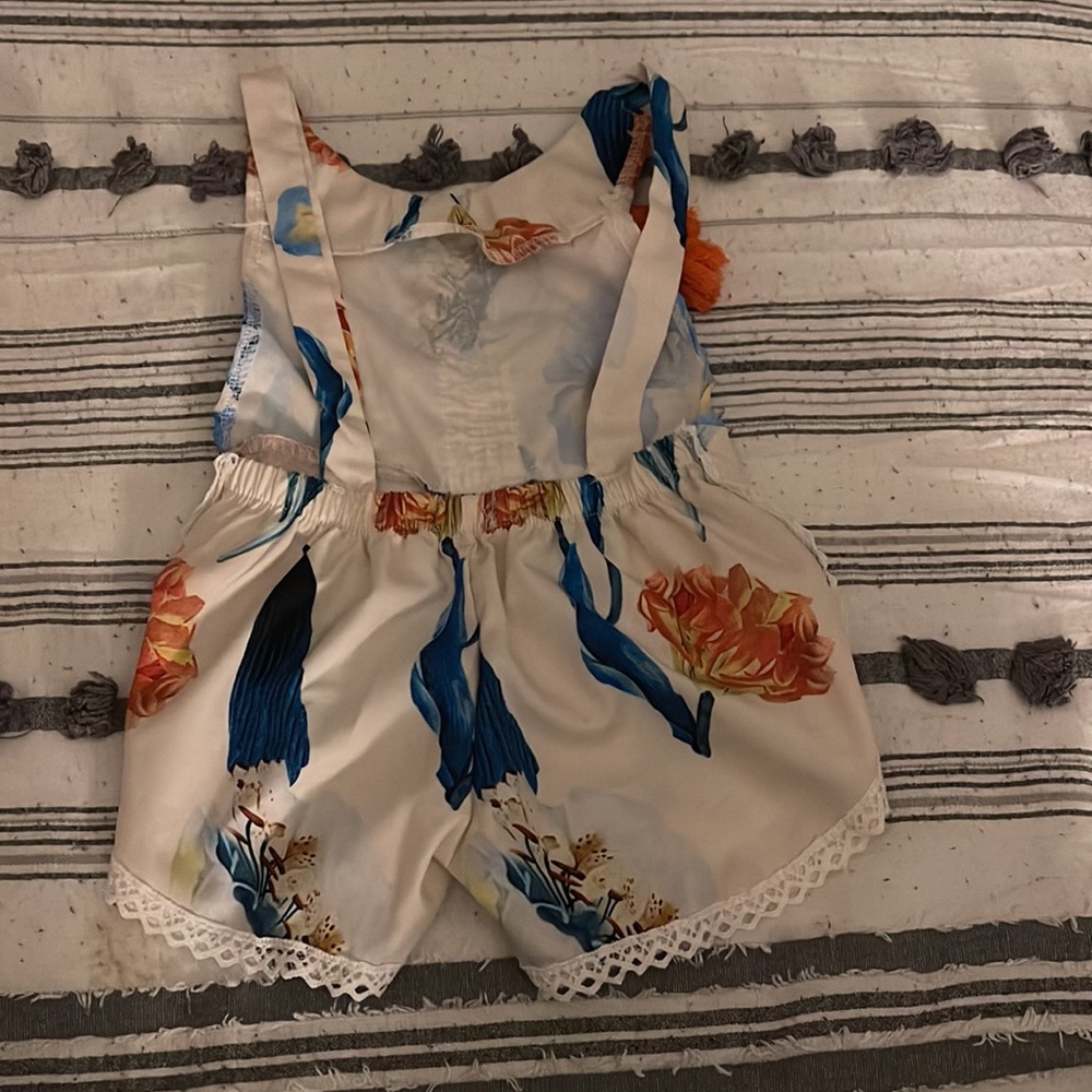 Romper - Picture 2 of 2